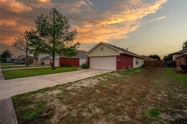 16518 Lazy Ridge Road - Photo 1