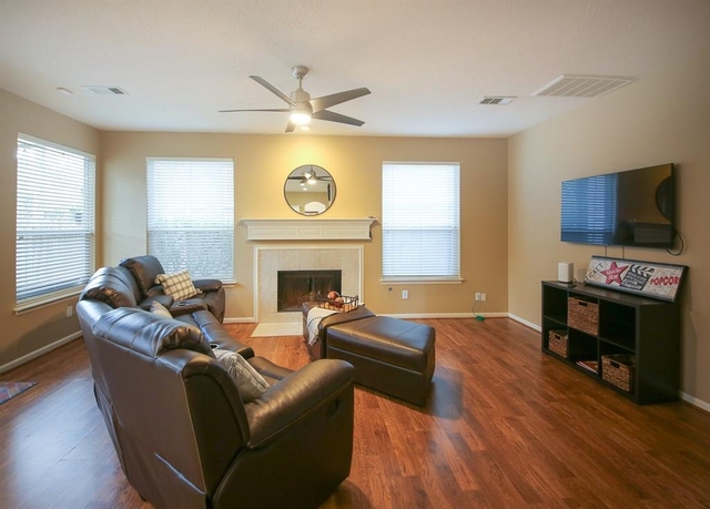 19 Grand Bayou Place - Photo 1