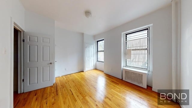 401 East 78th Street - Photo 1