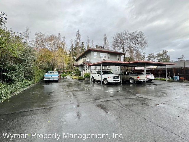 2660 Pine Street - Photo 1