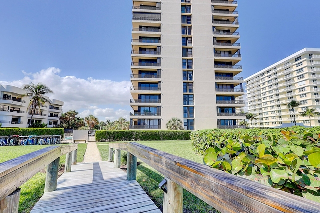 450 Ocean Drive - Photo 1