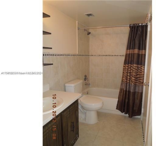 482 Nw 165th St Rd - Photo 1