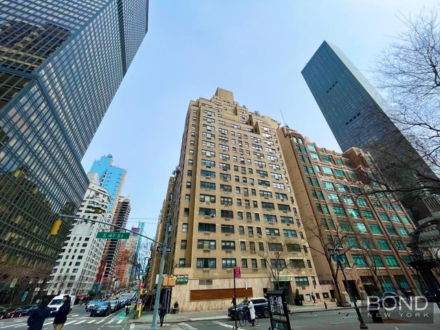 301 East 47th Street - Photo 1