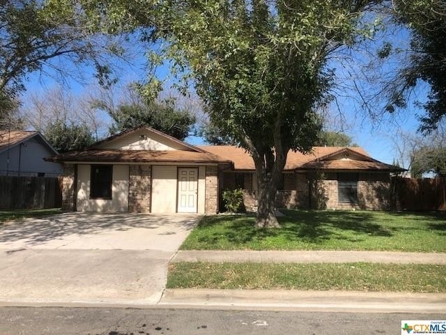 1803 Sagebrush Drive - Photo 1