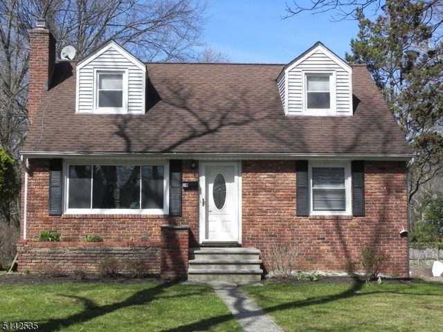 10 Harding St - Photo 1