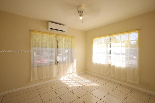 501 Sw 16th Ave - Photo 1