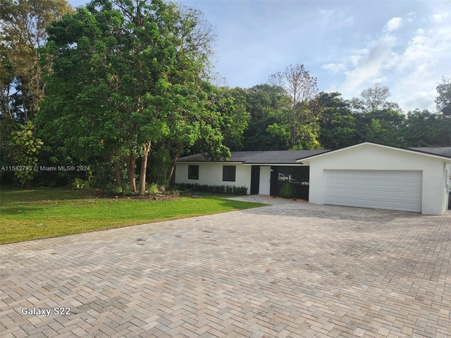 5000 Sw 193rd Ln - Photo 1