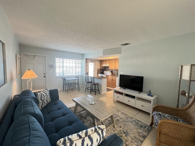 5505 N Ocean Boulevard - Photo 1