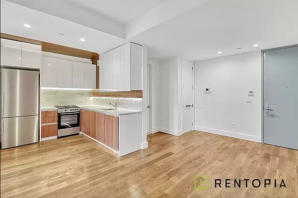 810 Flushing Avenue - Photo 1