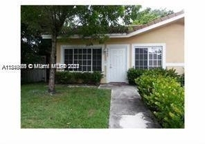 3848 Sw 48th Ave - Photo 1