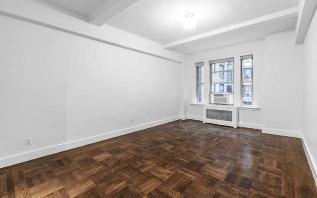 26 Fifth Avenue - Photo 1