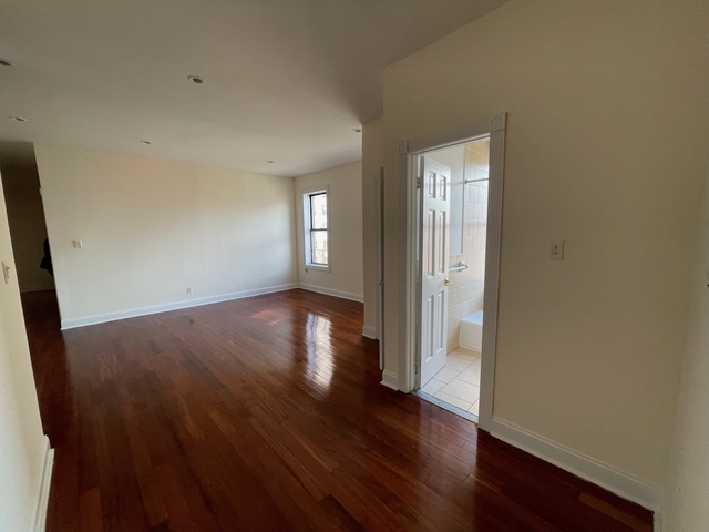 935 Saint nicholas avenue - Photo 1