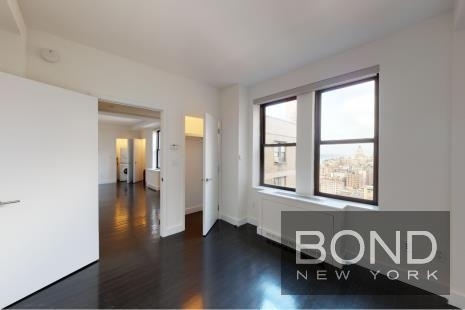 666 West End Avenue - Photo 1