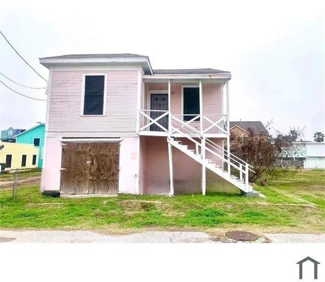 1016 63rd St Street - Photo 1