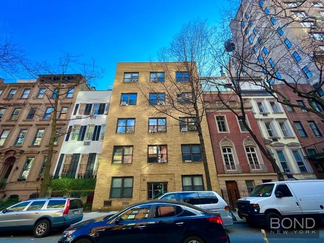 120 East 62nd Street - Photo 1