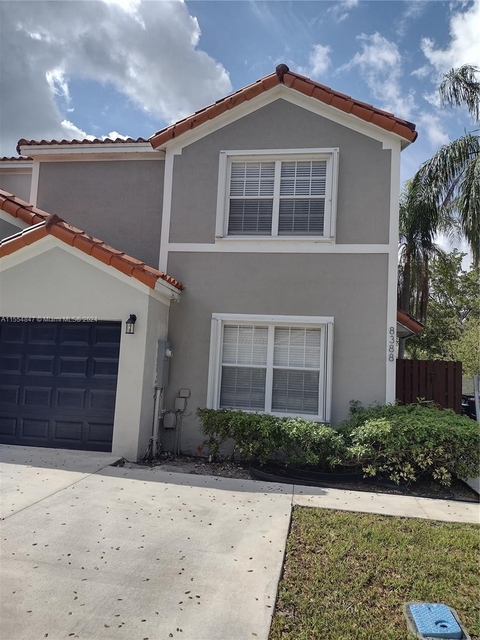 8388 Sw 23rd Ct - Photo 1