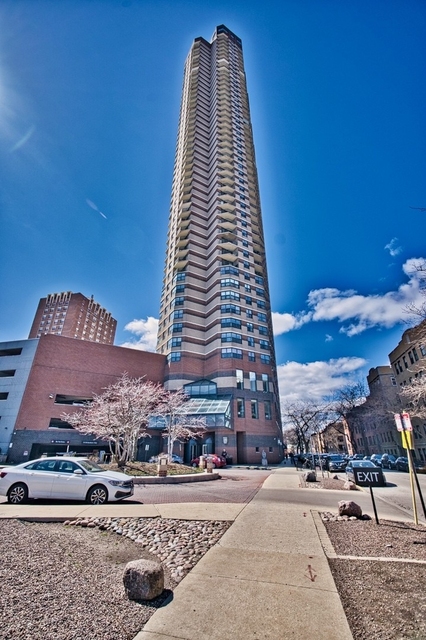 3660 N Lake Shore Drive - Photo 1