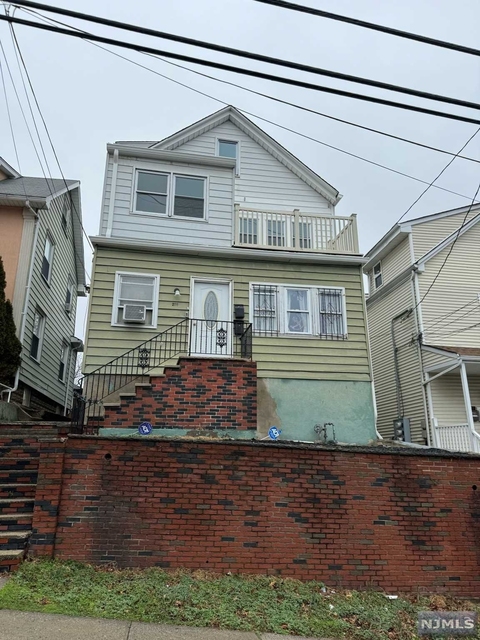 296 Summer Street - Photo 1