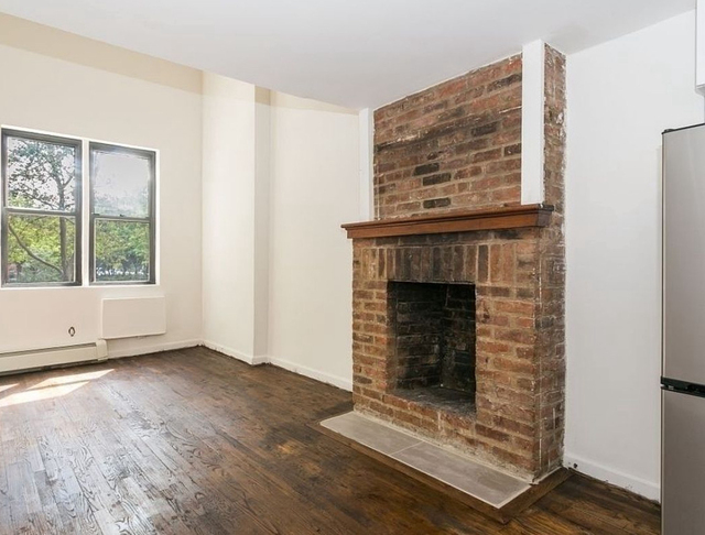 431 West 22nd Street - Photo 1