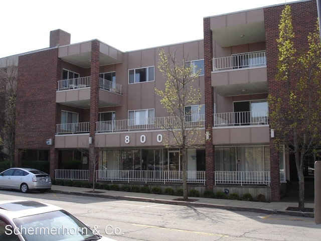 800 Oak Street - Photo 1