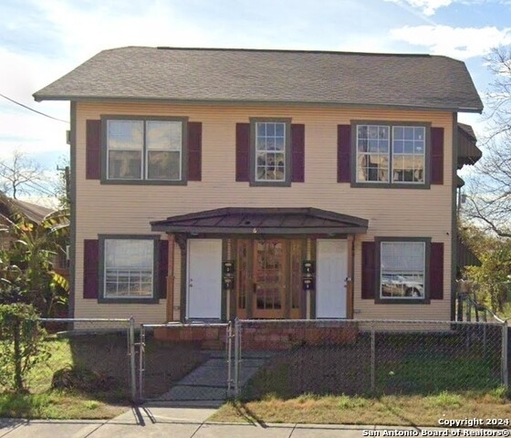 632 Rigsby Ave - Photo 1