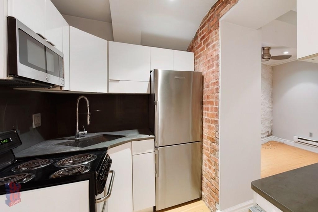 326 East 35th Street - Photo 1