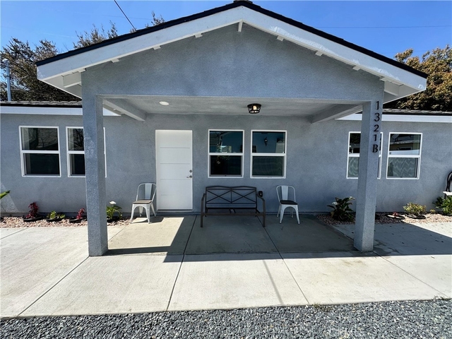 1321 N Sultana Avenue - Photo 1