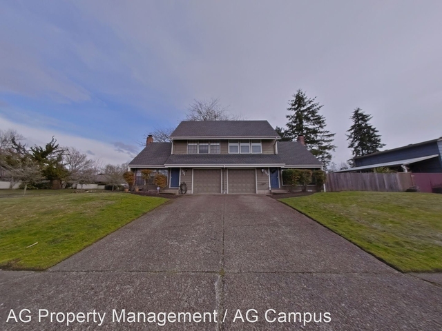 2889/2891 Tulip Street - Photo 1