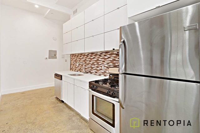 753 Lexington Avenue - Photo 1