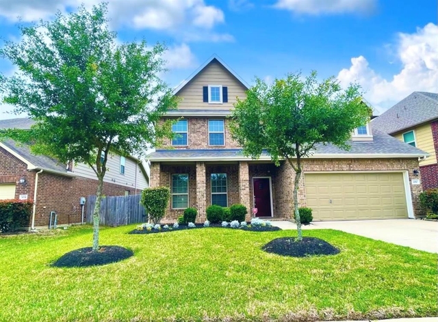 3010 Overbrook Meadow Lane - Photo 1