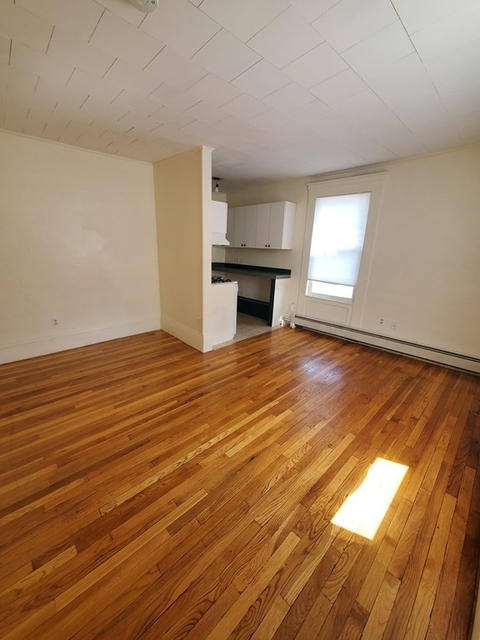 47 Railroad Ave - Photo 1