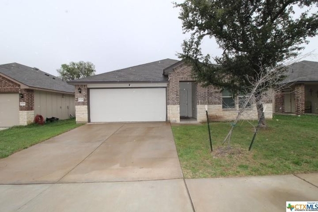 9508 Falme Lane - Photo 1