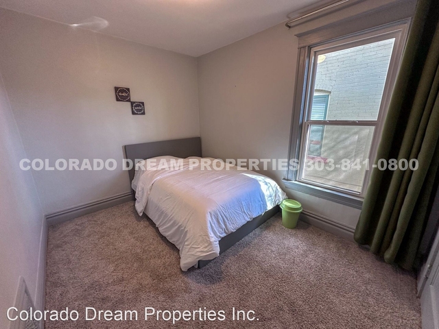 315 N Lincoln St Room B - Photo 1