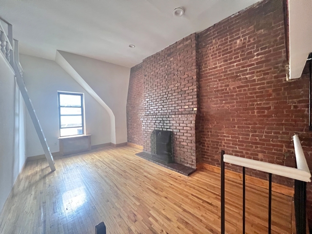 67 West 73rd Street - Photo 1