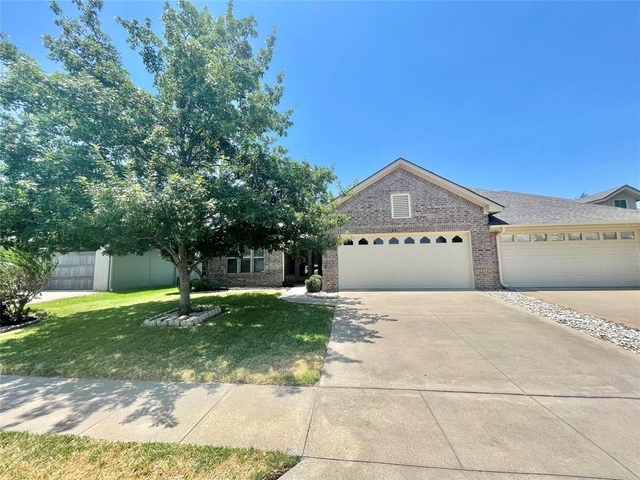 1008 Roberts Bend Court - Photo 1