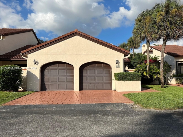 9331 Nw 48th Doral Ter - Photo 1