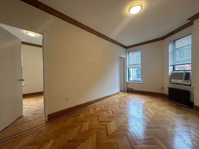 310 East 19th Street - Photo 1