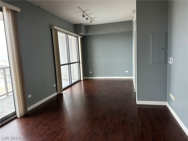 200 W Sahara Avenue - Photo 1