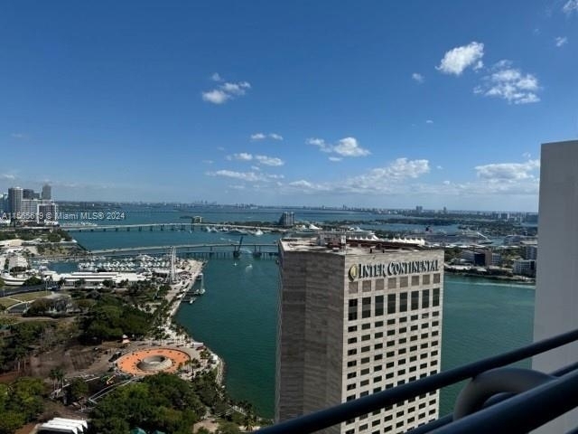 325 S Biscayne Blvd - Photo 1