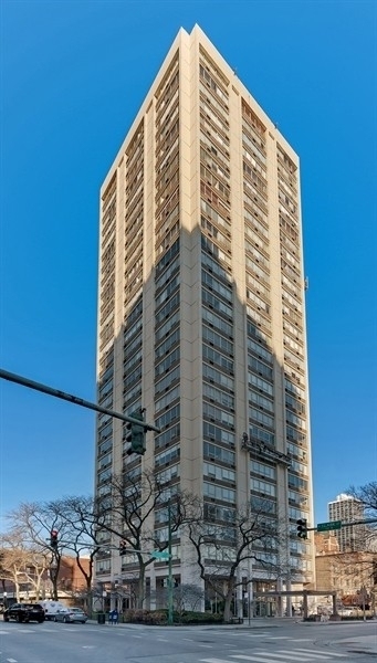 70 W Burton Place - Photo 1