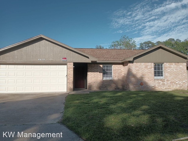 4620 Glen Oaks - Photo 1