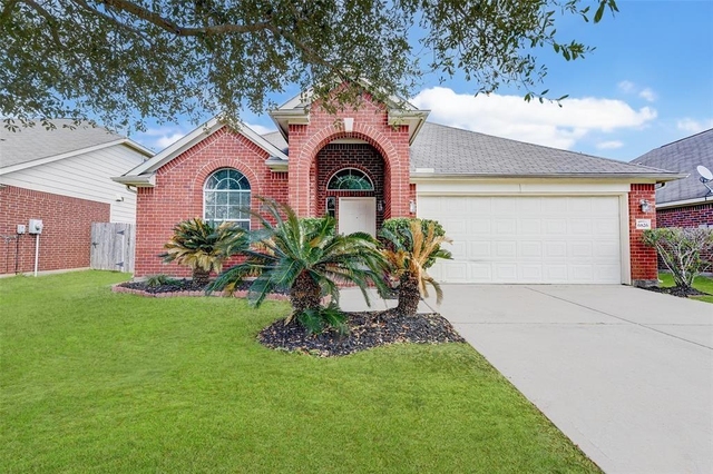 6826 Tammany Manor Lane - Photo 1