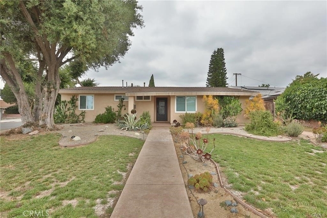 15305 Manzanares Road - Photo 1