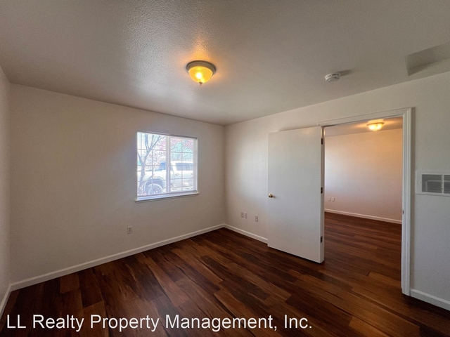 475 E Cedar Street - Photo 1