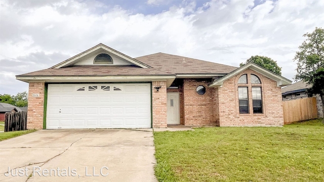 3801 Lone Oak Dr. - Photo 1