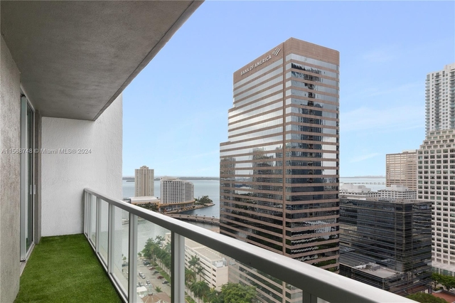 500 Brickell Ave - Photo 1