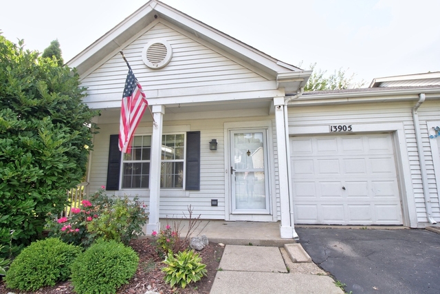 13905 S Oakdale Court - Photo 1