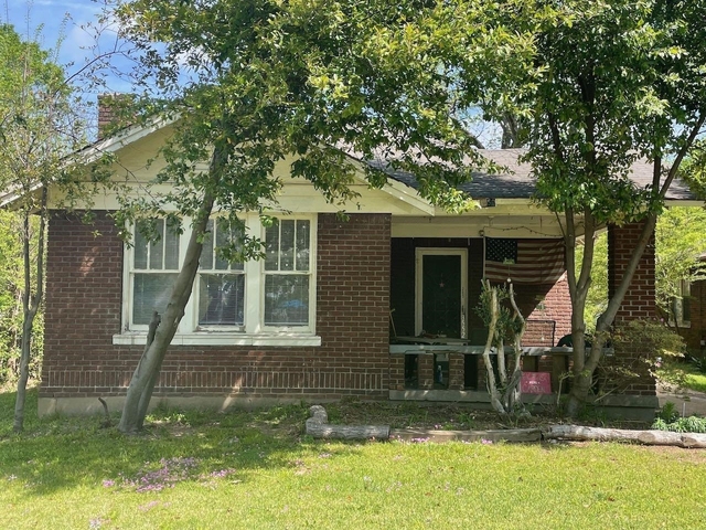 3550 Midland - Photo 1