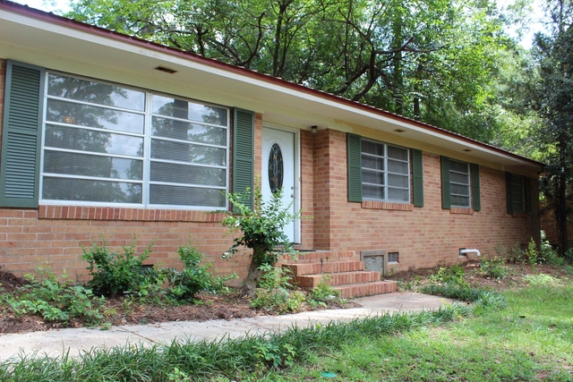 1902 Sunset Lane - Photo 1