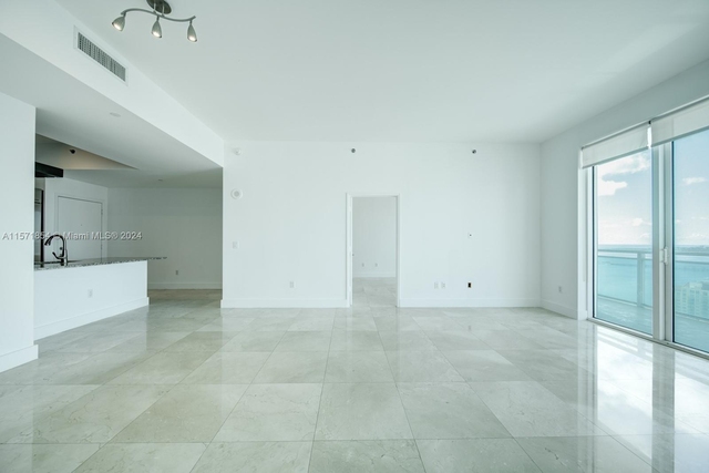 950 Brickell Bay Dr - Photo 1